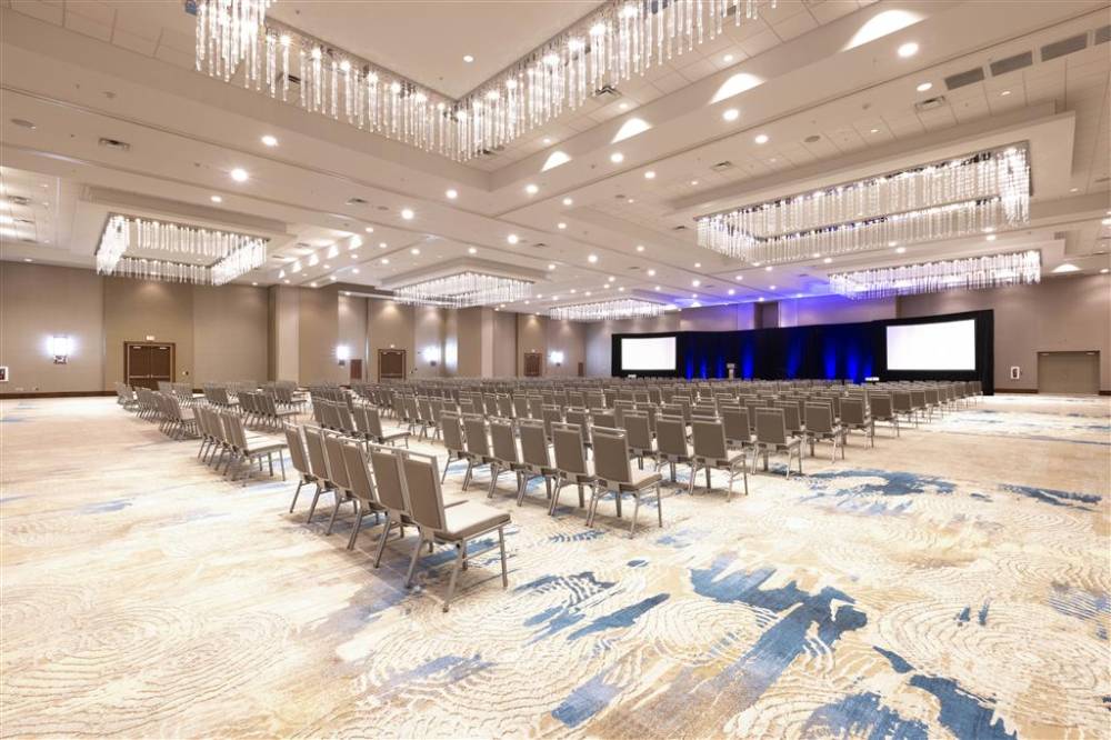 Doubletree By Hilton Orlando At Seaworld 2